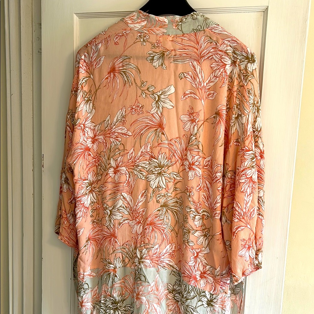 Hem & Thread Floral Pink Kimono /Cover-Up New condition - Picture 4 of 5